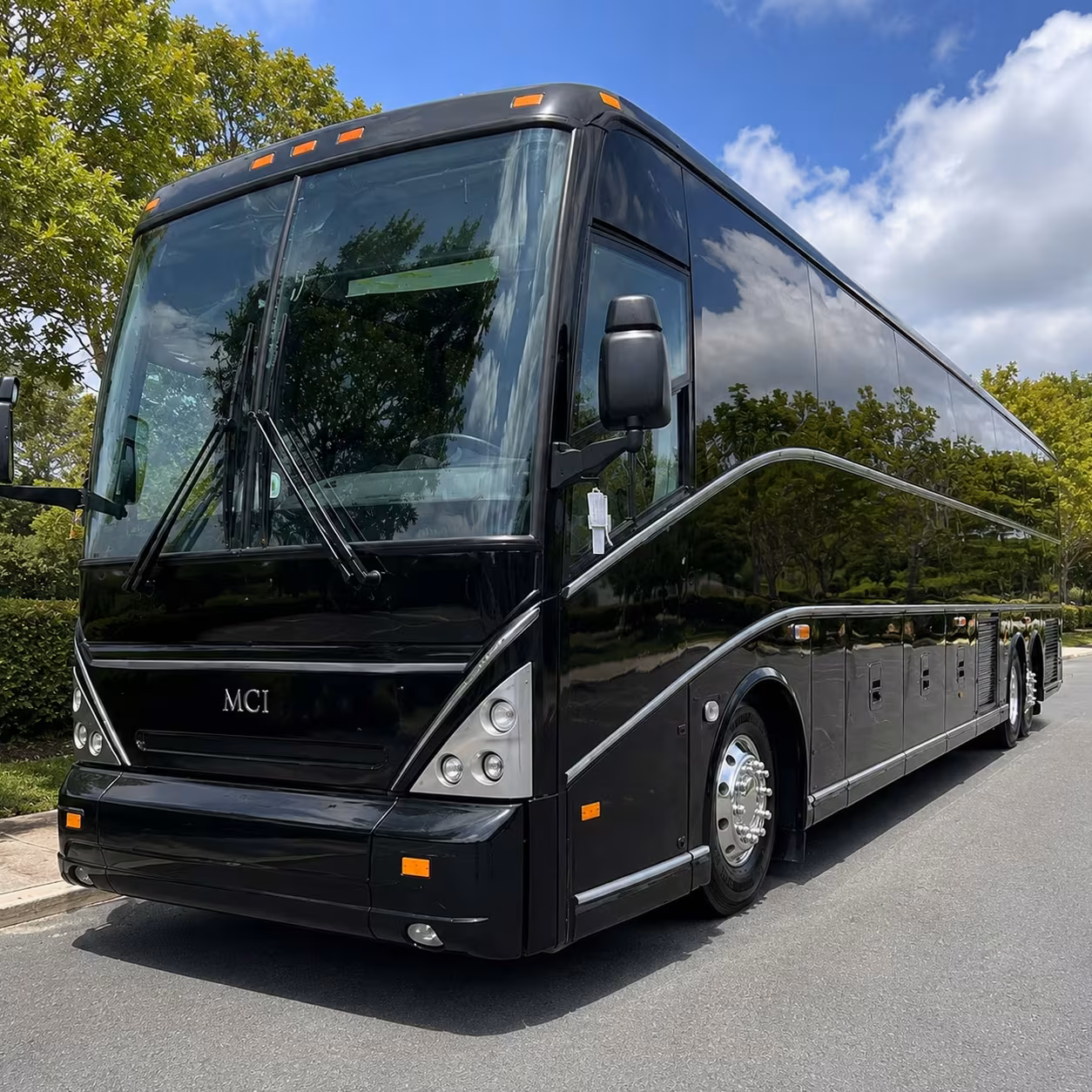 corporate concert bus rentals in missouri city for employee groups