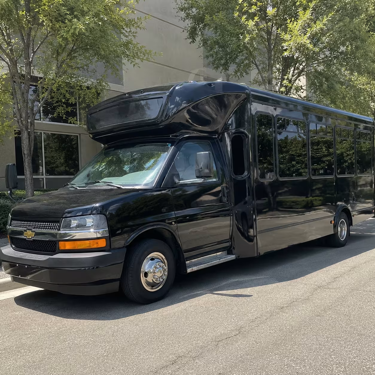 private missouri city prom party buses on your schedule